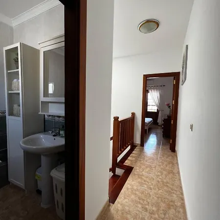 Cozy Marina, Iris Fase 1, Wifi Holiday home *