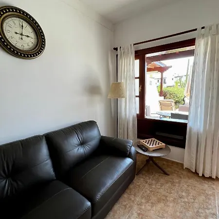 Cozy Marina, Iris Fase 1, Wifi 度假居 *